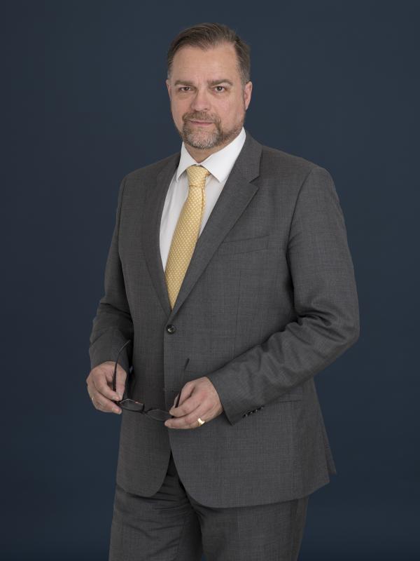 Dr. iur. Markus H. Schneider, Attorney-at-Law